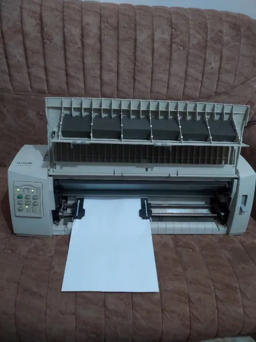 طابعة ماتريسيال Lexmark 2500 A3 A4 A5 في حالة جيدة  طابعة ماتريسيال OKI micro Line 5520