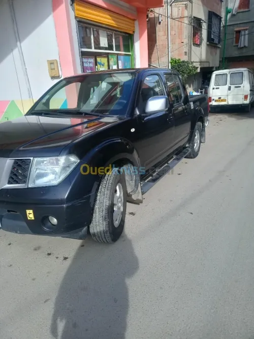 Nissan Navara 2011 Elegance 4x2