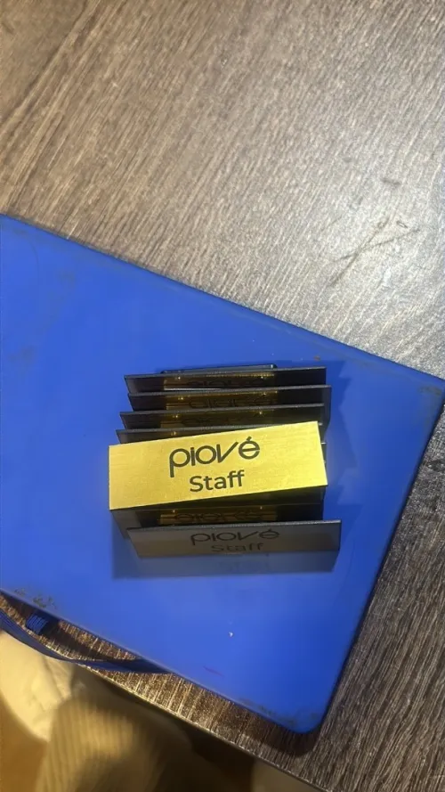  Badges & cartes PVC  Pro, résistants, personnalisés à votre image