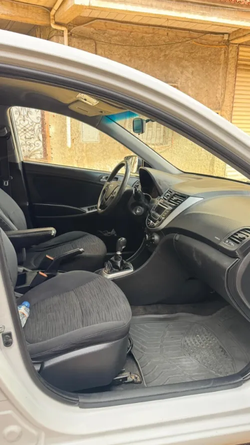 Hyundai Accent RB  4 portes 2017 GL+