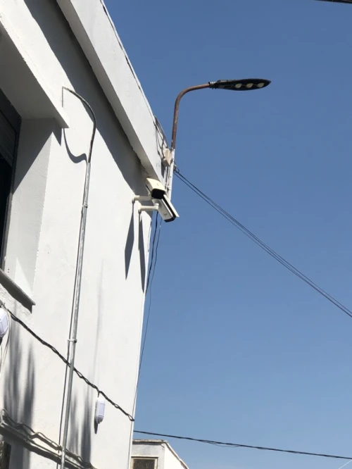 Électricien et installation du camera de surveillance 