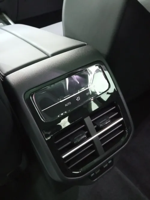 Volkswagen Passat 2025 Executive