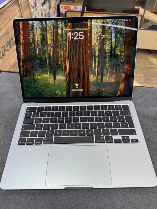 MacBook Air M4 16G 256G SSD batterie 100% cycle 3