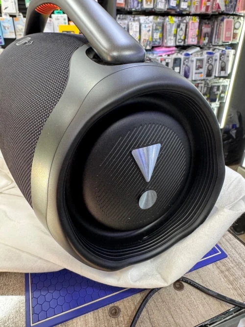 JBL boombox 3 etat comme neuf