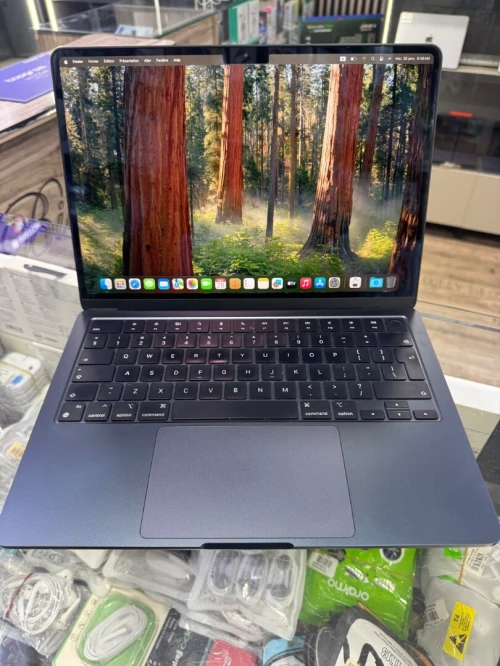 MacBook Air M2 16G 512G très bon état