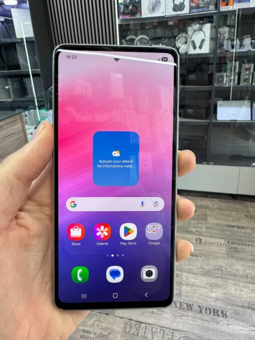 Samsung Galaxy A53 5G 6G 128G etat 10/10