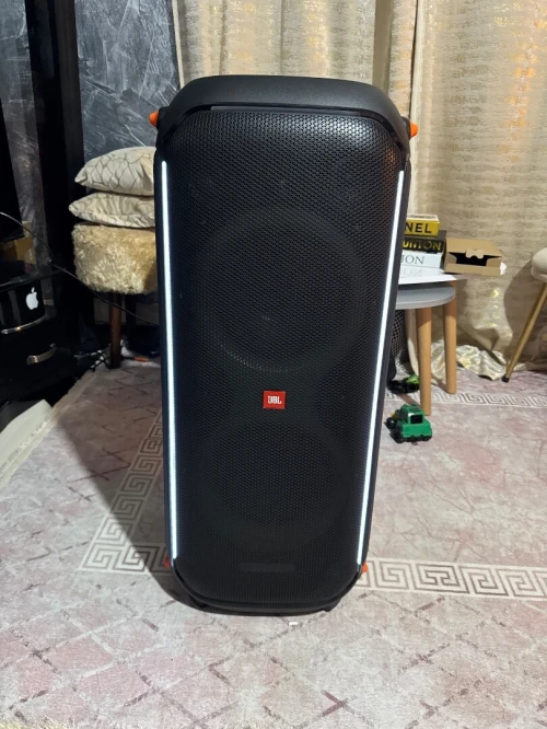 JBL partybox 710 etat 10/10 avec emballage