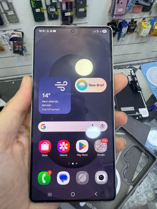 Samsung Galaxy S25 ultra 12G 256G etat comme neuf
