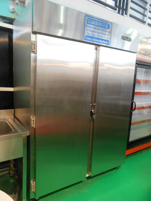 Fabrication Équipements Inox Cuisine Restaurant  تصنيع معدات ستانلس للمطاعم والمقاهي والمخابز