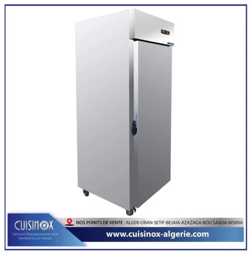 MATERIEL POUR LES GRANDES CUISINES .