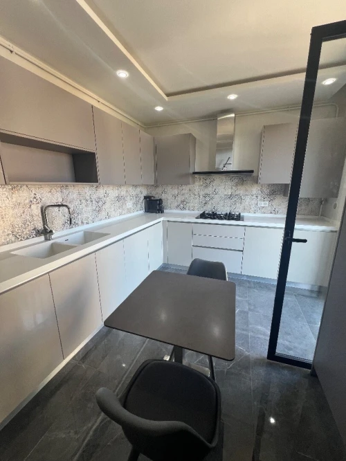 Location Appartement F4 Alger Hydra