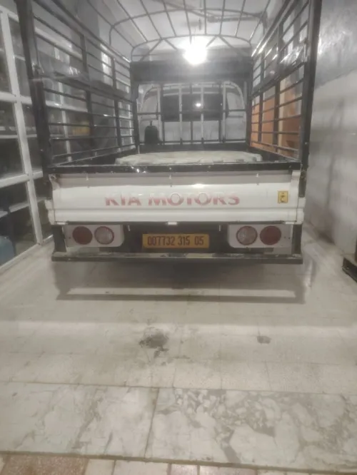 Kia 2700 2015