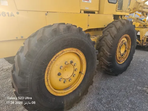 NIVELEUSE KOMATSU GD 661 2008