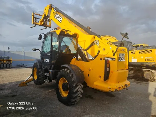 KLARK JCB TÉLESCOPIQUE 1740 2019