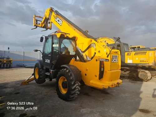 NIVELEUSE KOMATSU GD 661 2008