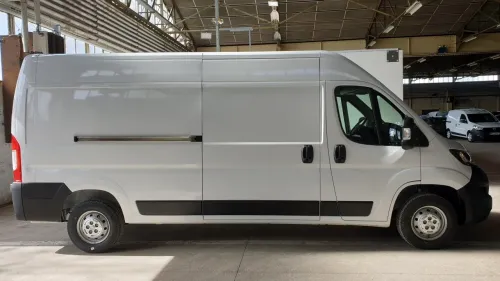 CHERCHE DES TRANSPORTEURS AVEC FOURGON 