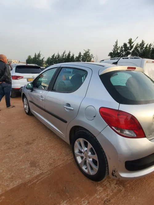Peugeot 207 2010 