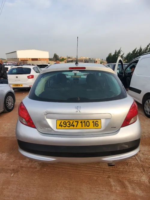 Peugeot 207 2010 