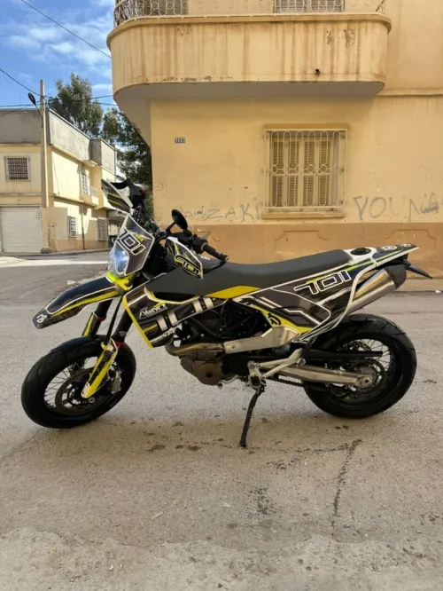 Husqvarna 701 2023
