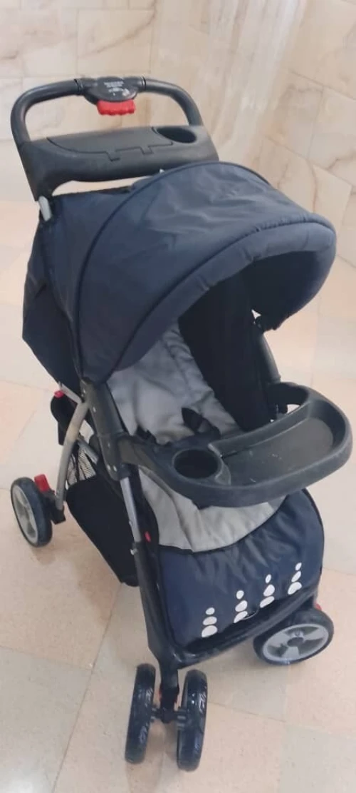 Poussette bebe pingouin