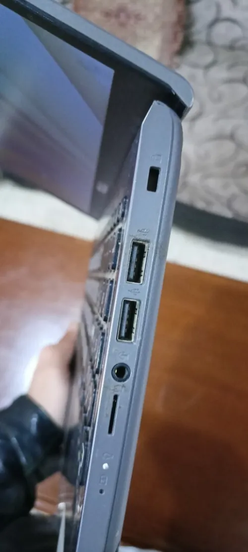Asus