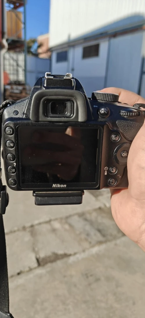 camira nikon d3200