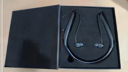 سماعة Sony WI-1000X اللاسلكية ذات طوق الرقبة بلون أسود