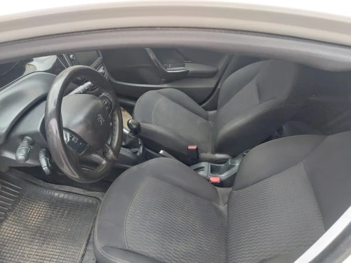 Peugeot 208 2019 