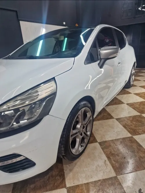 Renault Clio 4 2015 GT Line +