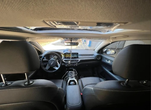 Kia K3 2025 luxury