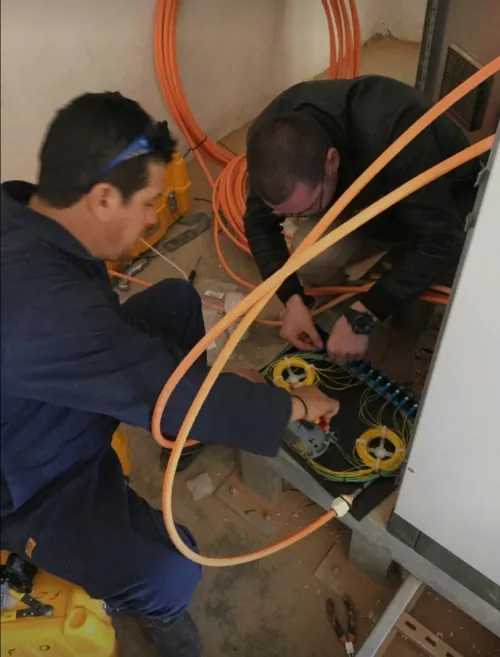 Électricité & Courants Faibles. Étude, Conception et Réalisation