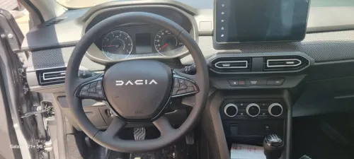 Dacia Logan 2025 