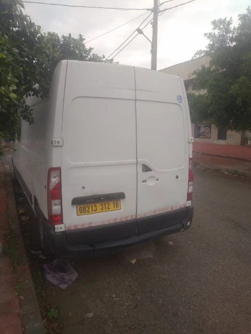 Renault Master 2012