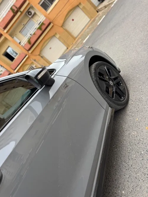 Volkswagen Golf 8 2025 R Black Edition 