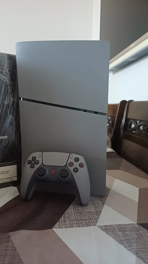 Ps5 slim 30th anniversary flashé
