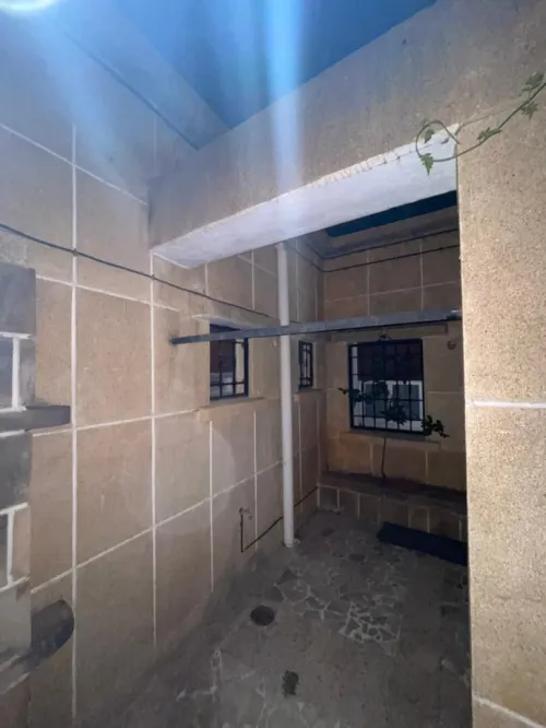 Location Appartement Niveau de villa F5 Alger Hydra