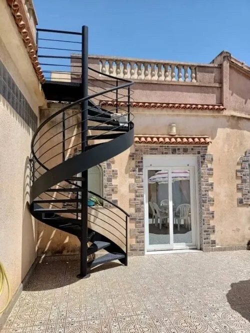 Location Appartement Niveau de villa Studio Alger Birkhadem