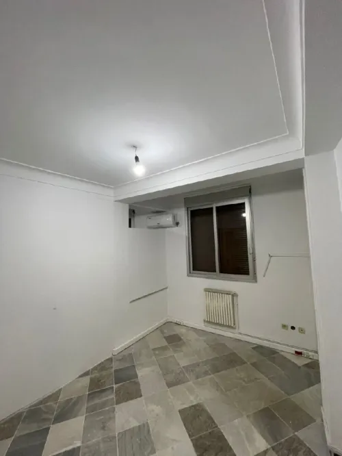 Location Appartement Niveau de villa F5 Alger Hydra