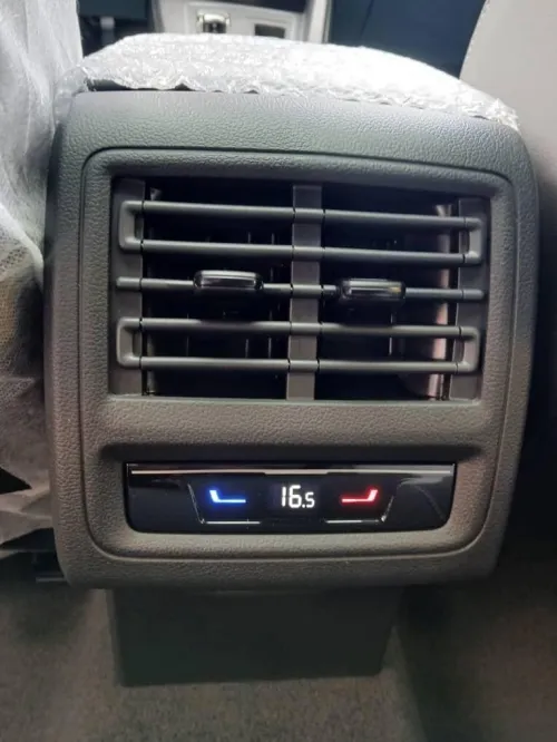 Volkswagen GOLF 8.5 2025 R-LINE