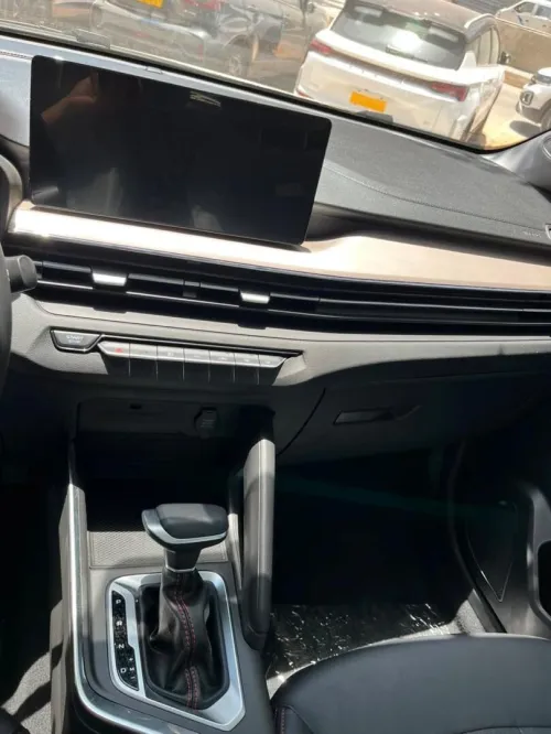 Livan X3 Pro  2026 Automatique (Avec toi ouvrant )