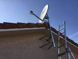 Installation de parabole et rechargement de abonnement et IPTV 