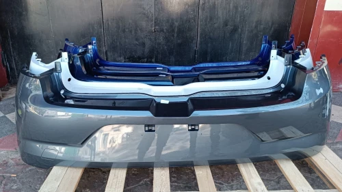 Pare choc arrière Mégane 4 