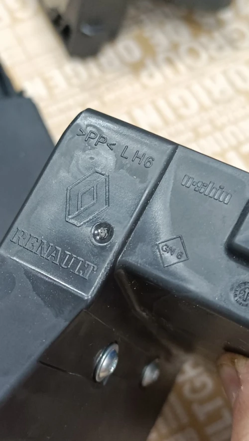 Serrure d'origine Stepway, Symbol, Logan