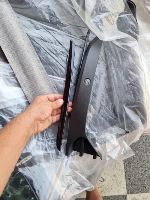Accessoires pare choc avant d'origine clio4