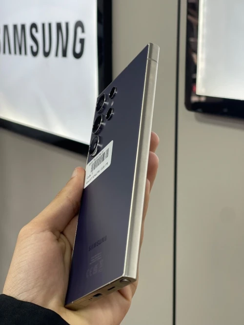 Samsung Galaxy s24 ultra