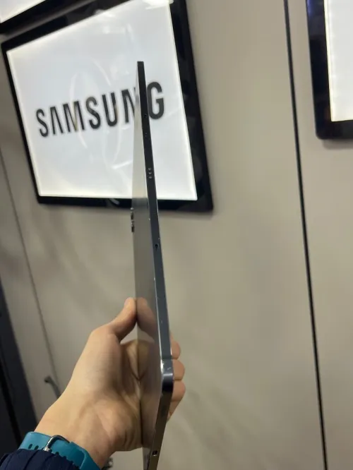 Samsung Galaxy tab s9+ 5g