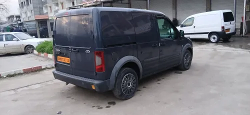 Ford Tourneo Connect 2013 T&ocirc;lé