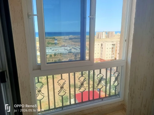 Location Appartement F4 Mostaganem Mezghrane