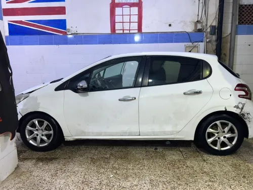 Peugeot 208 2013 Active