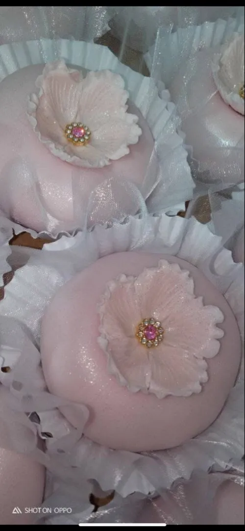 Nadia gateaux
